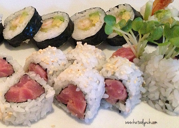 Sushi-Zushi-Friend's-rolls
