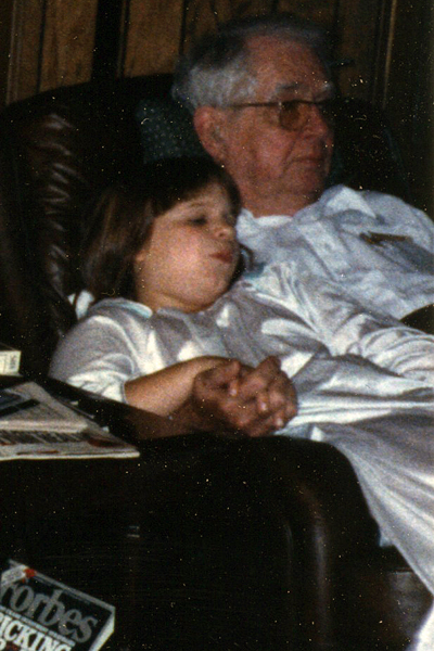 Kate-&-Granddad-in-recliner